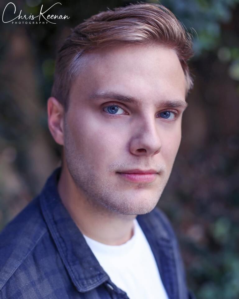 ChrisKeenanPics's tweet photo. Great to see @LazloW_actor again last weekend for his 2021 #headshot updates! 😃 For yours, send me a message.  This weekend i'm shooting in #Essex, #Suffolk and #Cambridgeshire and have slots tomorrow 📸📸 @SupportBritish https://t.co/NFQN9UMN8t