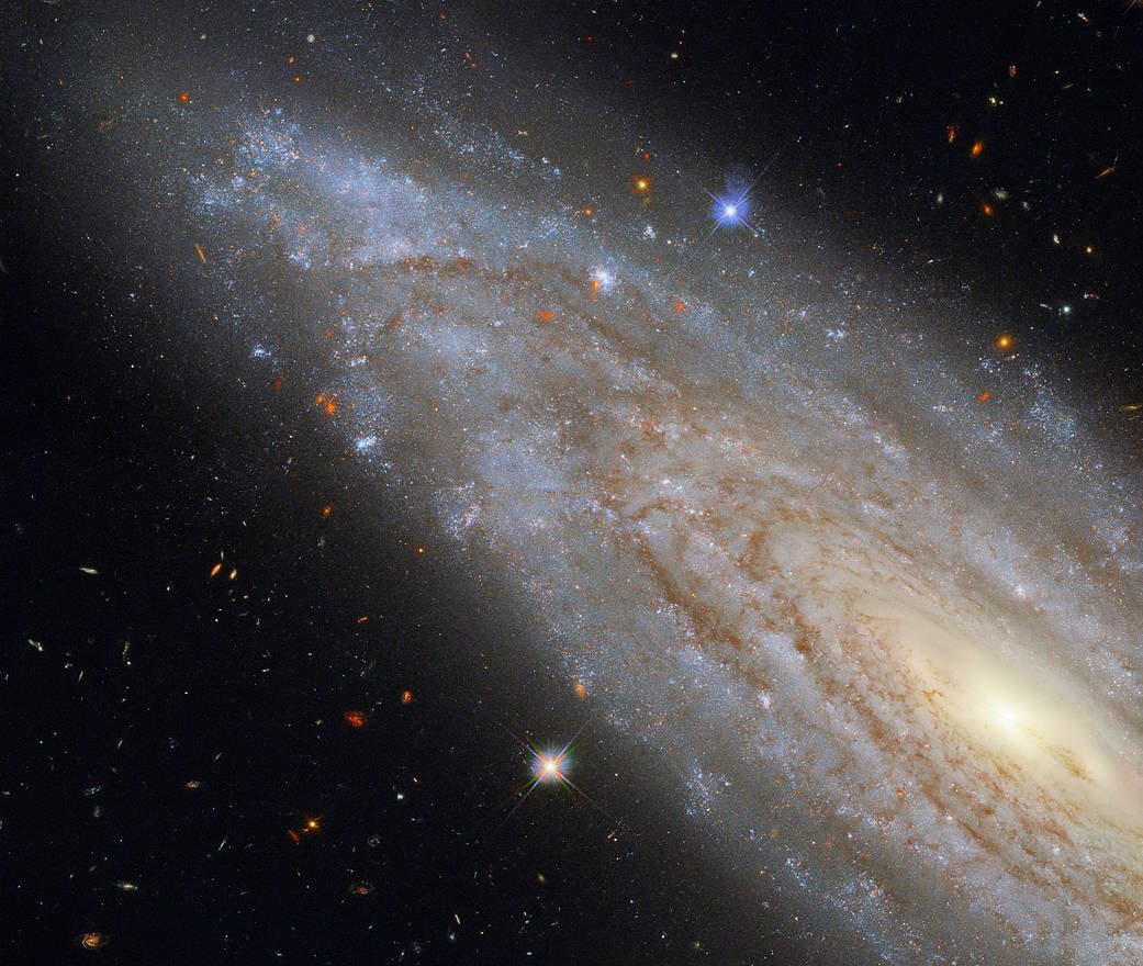 SpaceIdeas3's tweet photo. Hubble Peers at a Galaxy with a Hidden Secret
This image shows the spiral galaxy NGC 3254, observed using Hubble's Wide Field Camera 3 (WFC3).🌌📸📷✨
#hubble #widefieldcamera #spiralgalaxy #NGC3254 https://t.co/V8IlCi1TJ7