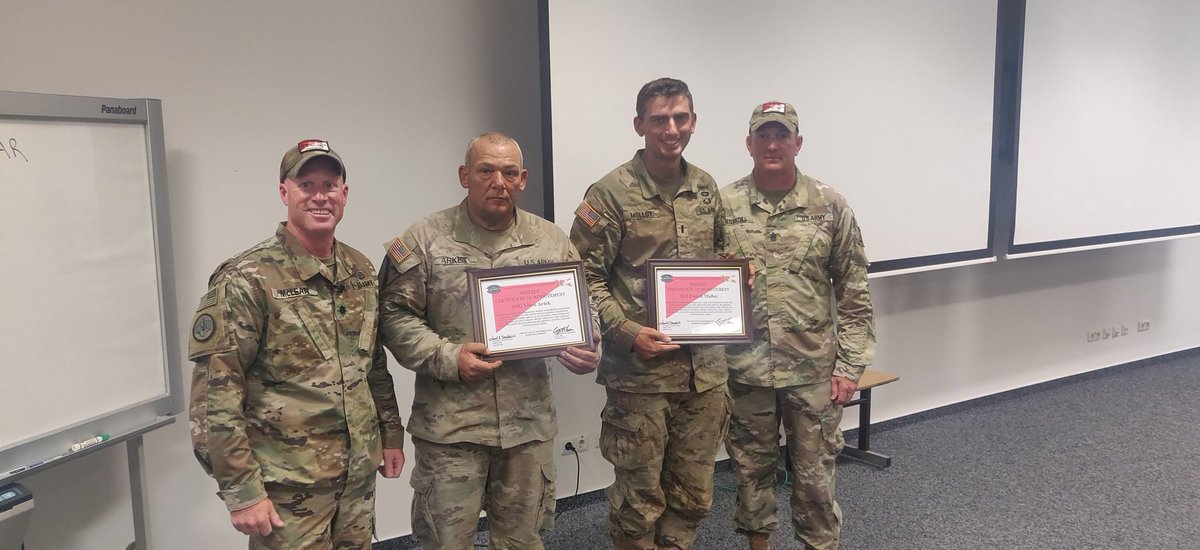 Congratulations to 1LT Molloy and SSG Arket for being awarded the Hero of Hohenfels for their outstanding performance during  #SaberJunction 21!