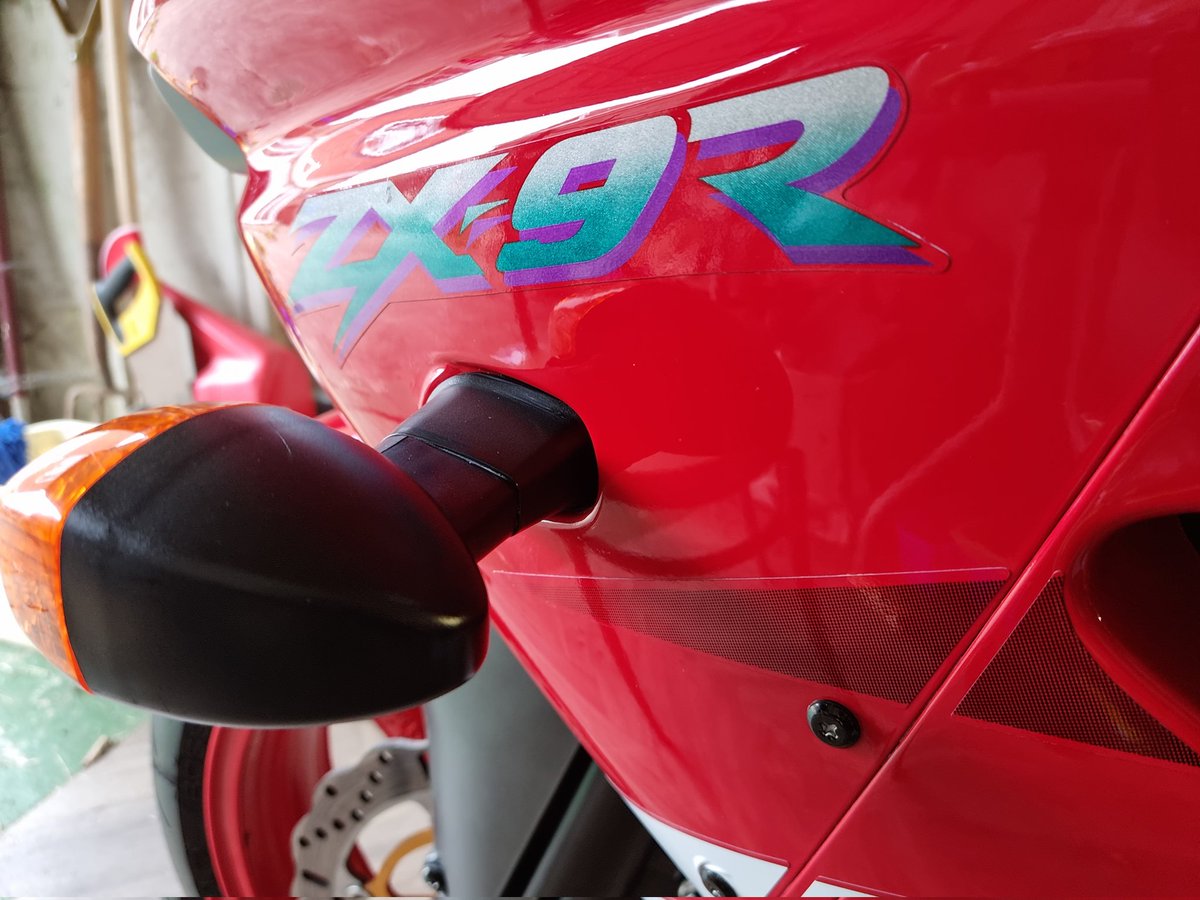 shaun7r's tweet photo. Who says the young have all the looks ๐ค #BILR #ZX9R #Kawasaki #Ninja #Scarlett's tlc time with some @autoglym products https://t.co/SwAA6DHwIh