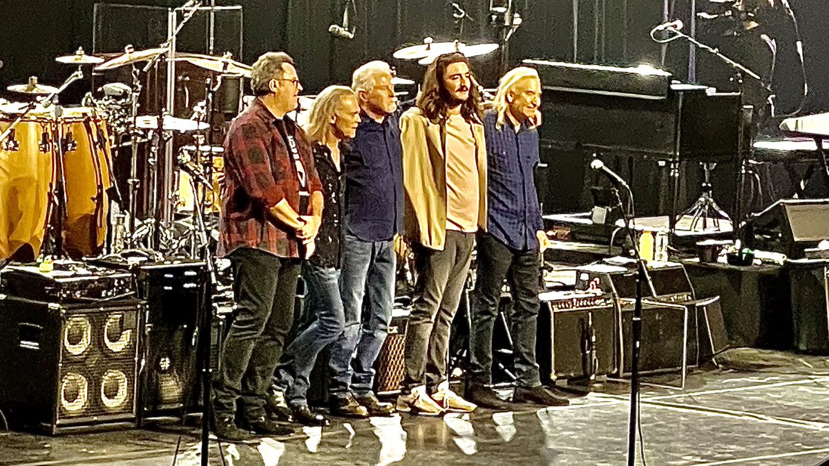 yobrigidy's tweet photo. The Eagles were amazing last night!! #stillrockin #theeagles https://t.co/jK560tuImd