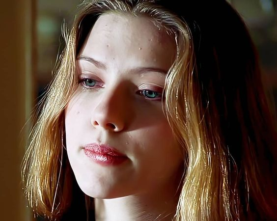 hourlyscarly's tweet photo. the look of little scarlett🥺 https://t.co/XBuxb3PXP2