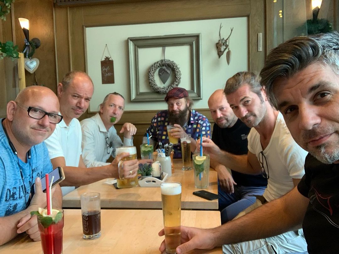 MnozilOfficial's tweet photo. On the road... This time heading for France! 🇫🇷
#Mnozil #MnozilBrass https://t.co/hffMdkG1X4