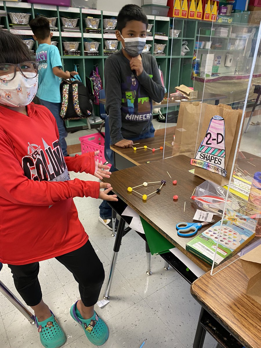 julzquay's tweet photo. Polygon Party! 🥳🔸🔻  @NISDAllenES https://t.co/SwAgBQgHdv