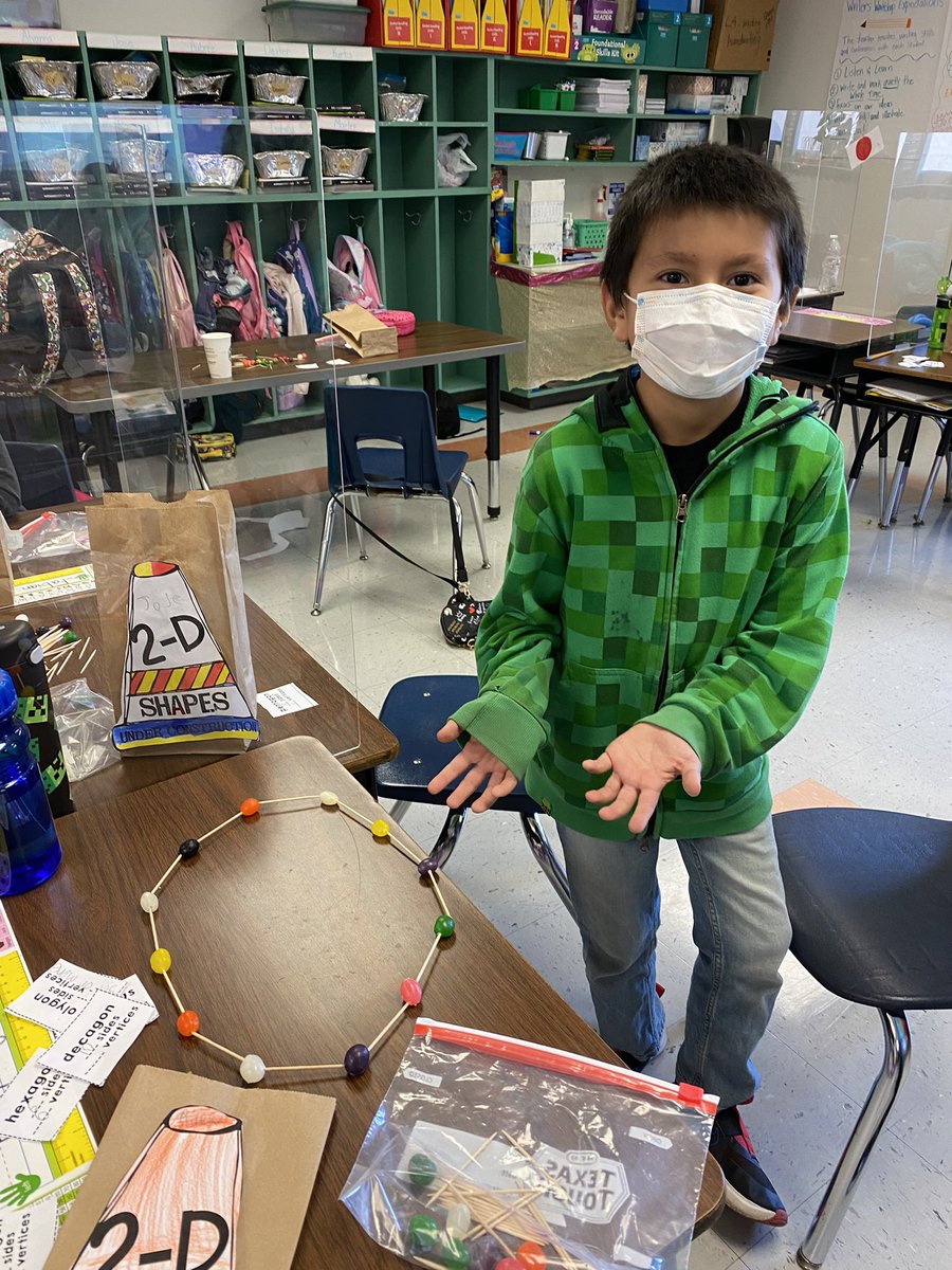 julzquay's tweet photo. Polygon Party! 🥳🔸🔻  @NISDAllenES https://t.co/SwAgBQgHdv