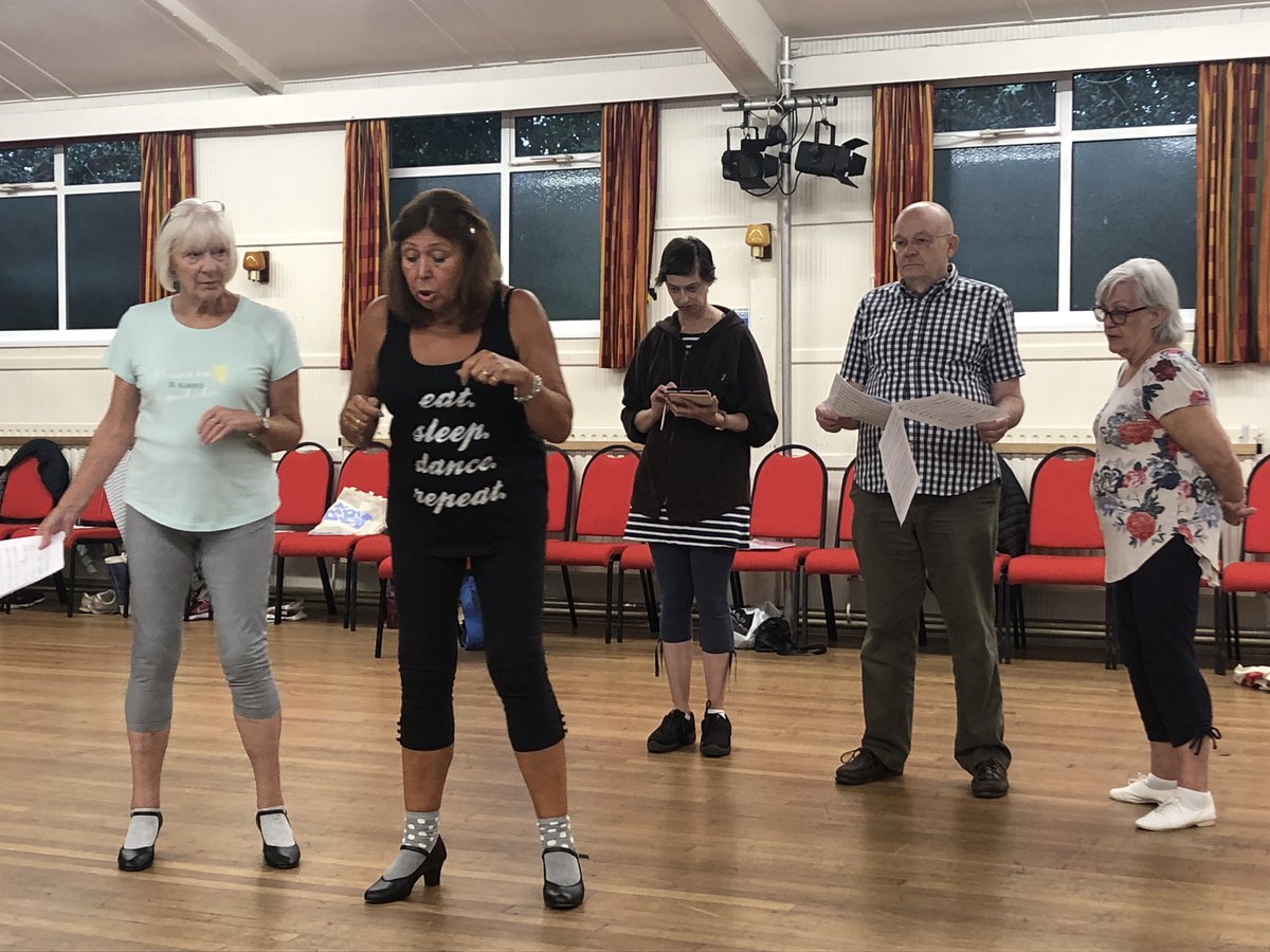 KLMTC1's tweet photo. Mack and Mabel workshop this afternoon. Such fun!! https://t.co/nibAotia1K