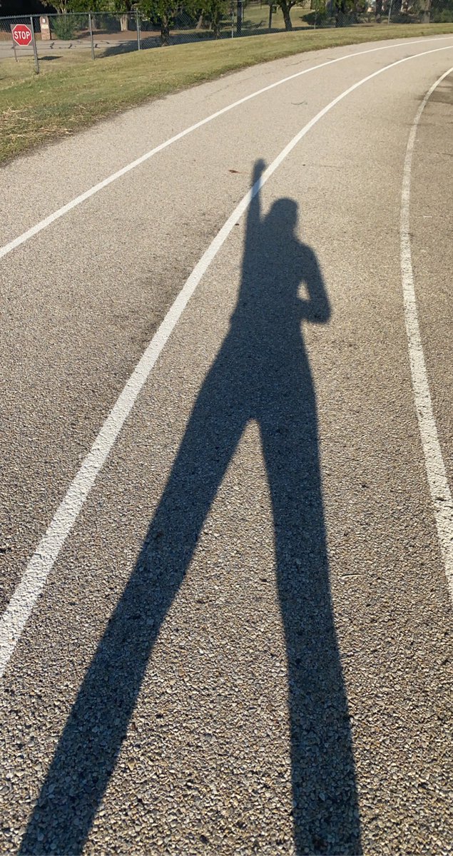 PepitaCorona's tweet photo. Saturunnnnnn!!!🏃🏼♀️♥️👋🏻 #runningmorning #runners #enjoymyrun #happyrun #runvibes #SaturdayMotivation My best medicine! All I need to feel #energized #endorphins #Mindset 🤛🏽el Chip de la Vida es saberla Vivir 👉🏾en cada paso que se da … keep on walking 🚶♀️🏃🏼♀️ or crawling Never 🛑😉 https://t.co/HuTzrw4e5A