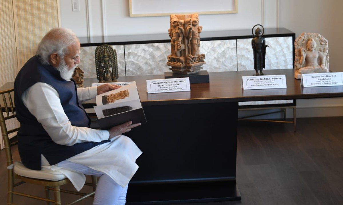 Indian PM <a href="/narendramodi/">Narendra Modi</a> brings home 157 artifacts &amp; antiquities from the US handed over by <a href="/JoeBiden/">Joe Biden</a>  Admin

<a href="/sidhant/">Sidhant Sibal</a>
