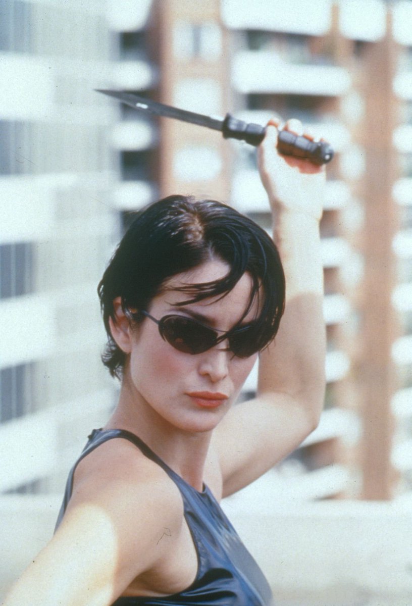 Carrie-Anne Moss (The Matrix, 1999)