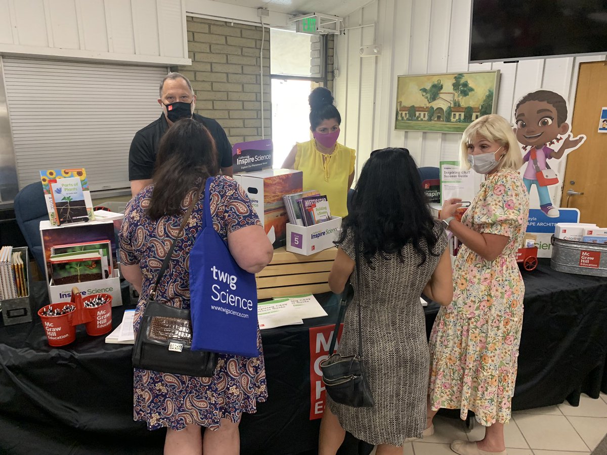 Rebecca Rodriguez (@dr_rebrod) on Twitter photo Great turn out at the science adoption fair ! Way to go South Whittier teachers!๐๐โ๏ธ๐ <a href="/dr_gonzales/">Dr. Gary Gonzales</a> #southwhittierSD Great turn out at the science adoption fair ! Way to go South Whittier teachers!๐๐โ๏ธ๐ <a href="/dr_gonzales/">Dr. Gary Gonzales</a> #southwhittierSD