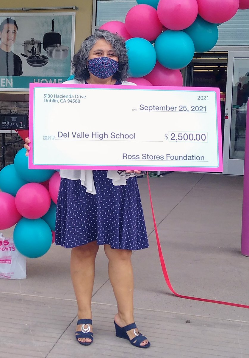 Elena_Retired's tweet photo. A big thank you to the Ross Stores Foundation for the generous gift of $2,500 to purchase books for our school from @FirstBookMarket. Woohoo! 📚 @DVHSYISD @acuna @YsletaISD @Ross_Stores #yisdreads #WHYREAD #thedistrict https://t.co/rHhx6Dv0E0