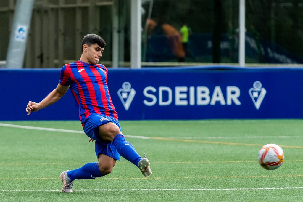 Gure filialak ezin izan du punturik lortu Unben.

<a href="/CDVitoria1945/">C.D. Vitoria</a> 0
Santutxu 1