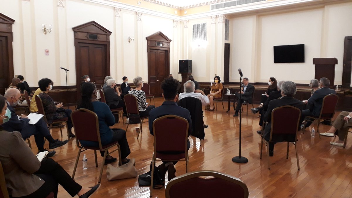 AnayansiRCamejo's tweet image. #InCourse fraternal meeting btw/ representatives of #Solidarity organizations with #Cuba🇨🇺 in the US &amp;amp; delegation participates in #UNGA headed by Foreign Min @BrunoRguezP

They talk about friendship, cooperation, challenges, new initiatives to continue fighting for #UnBlockCuba