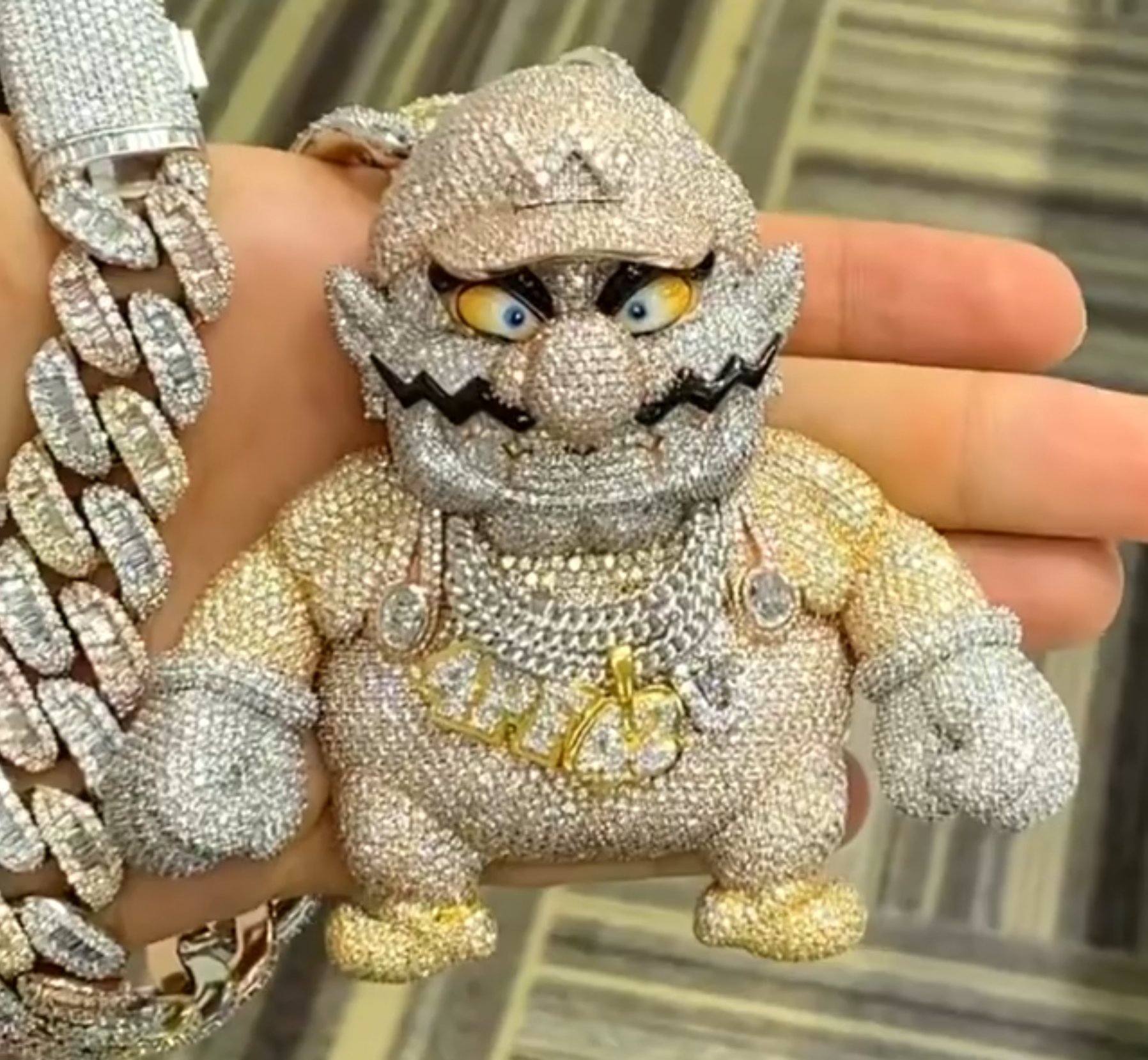 Iced out hotsell shrek chain