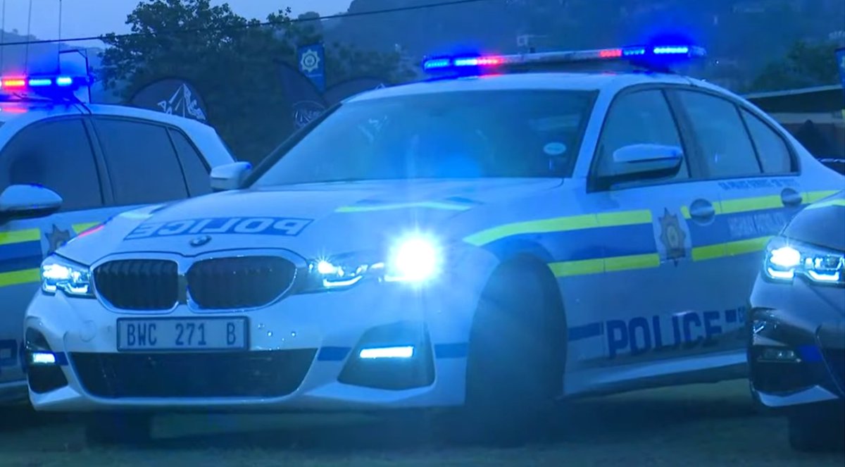 SAPoliceService's tweet photo. #sapsKZN Acting Station Commander of Inanda #SAPS, Col Ndaba will lead the blue light motor vehicle convoy that will paint eThekwini Metro blue. #CountryInBlue ~ Extending Our Reach Through Blue Light Visibility. #PoliceVisibility ME https://t.co/VnnhALAjIz