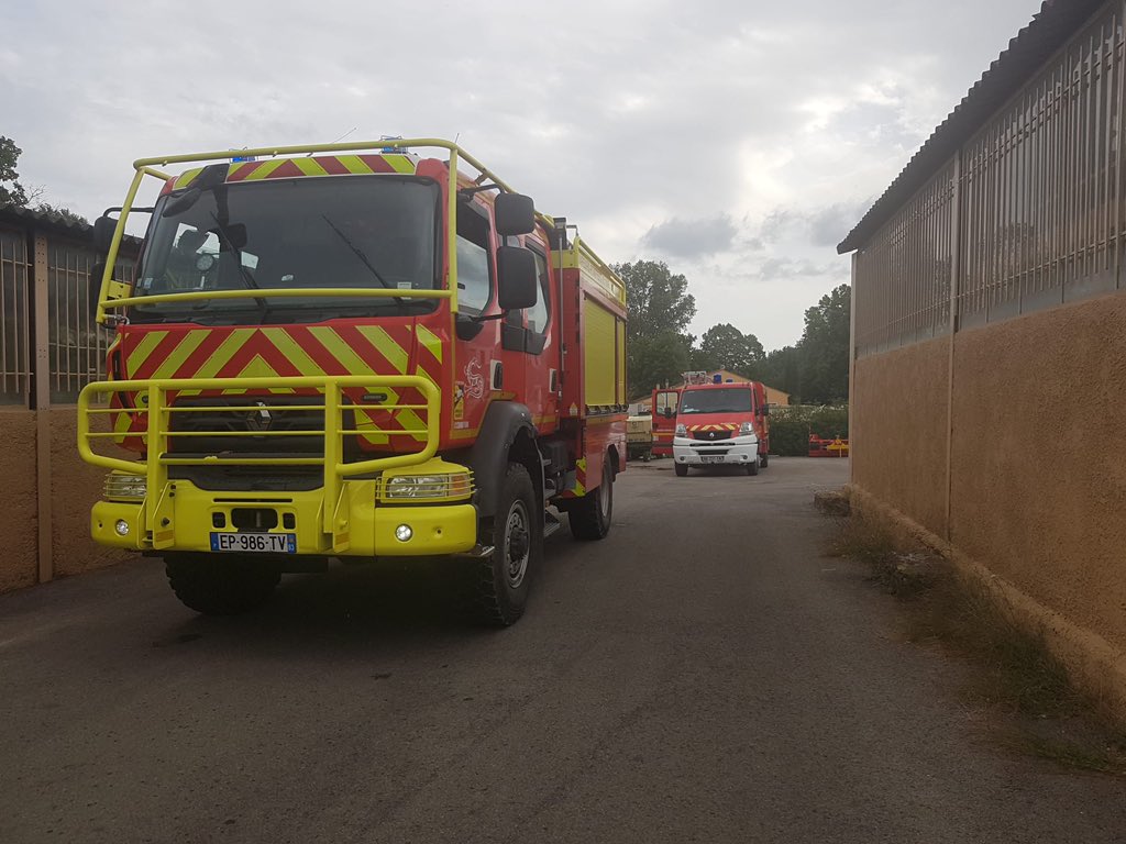 Aujourd’hui se sont déroulés les épreuves du brevet pour 16 #jsp <a href="/udspvar/">UDSP83</a> et <a href="/SDIS83/">Sapeurs-Pompiers VAR</a> à Garéoult en présence d'Eric Ulrich, Hervé Penaud et Patrice Tallent (administrateurs et animateurs des commissions sports et jsp). Bravo à tous nos jeunes 👍#parcequelunion.