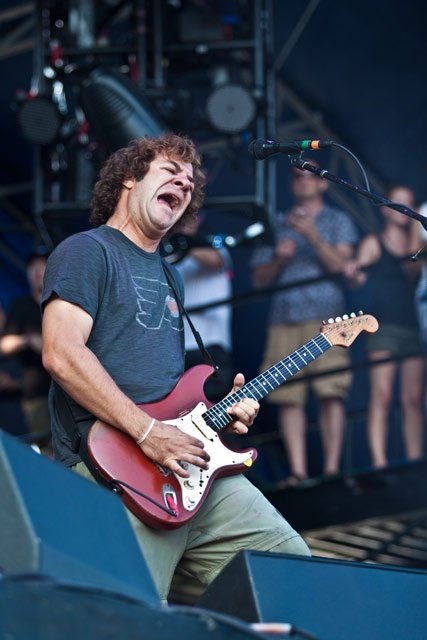 Happy Birthday to guitarist Mickey Melchiondo, aka Dean Ween of Ween!   