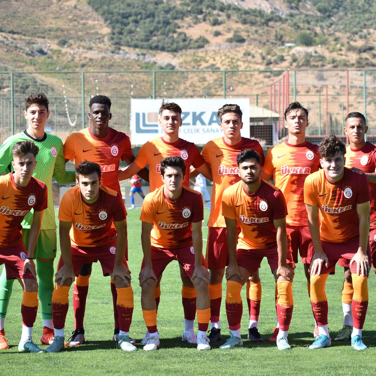 Galatasaray kulübünün altyapısına transfer oldum. 

Bu an’a kadar üzerimde emeği olan bütün hocalarıma çok teşekkür ederim.

Bundan sonra çocukluk aşkım Galatasaray’da başarılı olmak ve bana güvenip destek veren büyüklerimi gururlandırmak için elimden geldiğince çalışacağım.