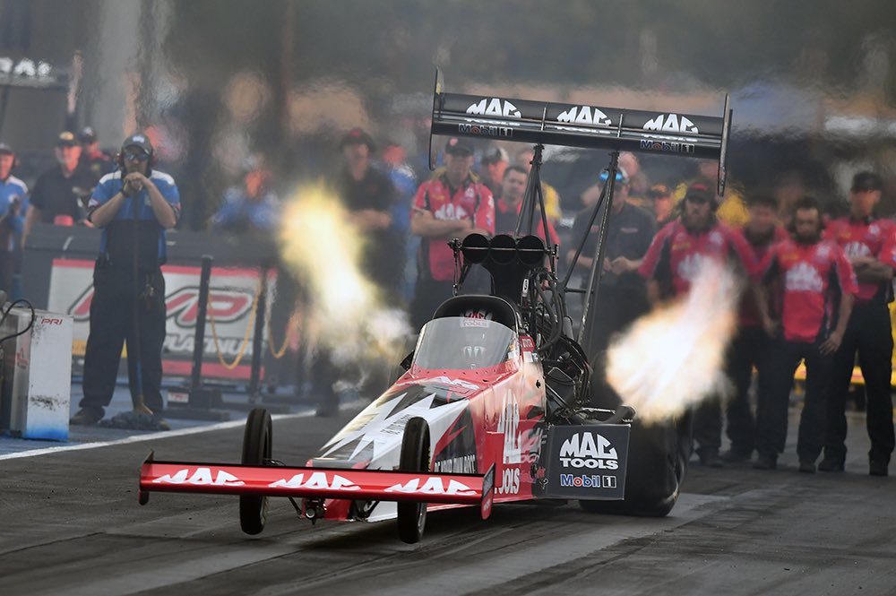 Felt great to make a solid pass last night here in St. Louis. This track treated us pretty well last year. Looking forward to racing on Sunday with my <a href="/MacTools38/">Mac Tools</a> team! #GreatToWorkWith