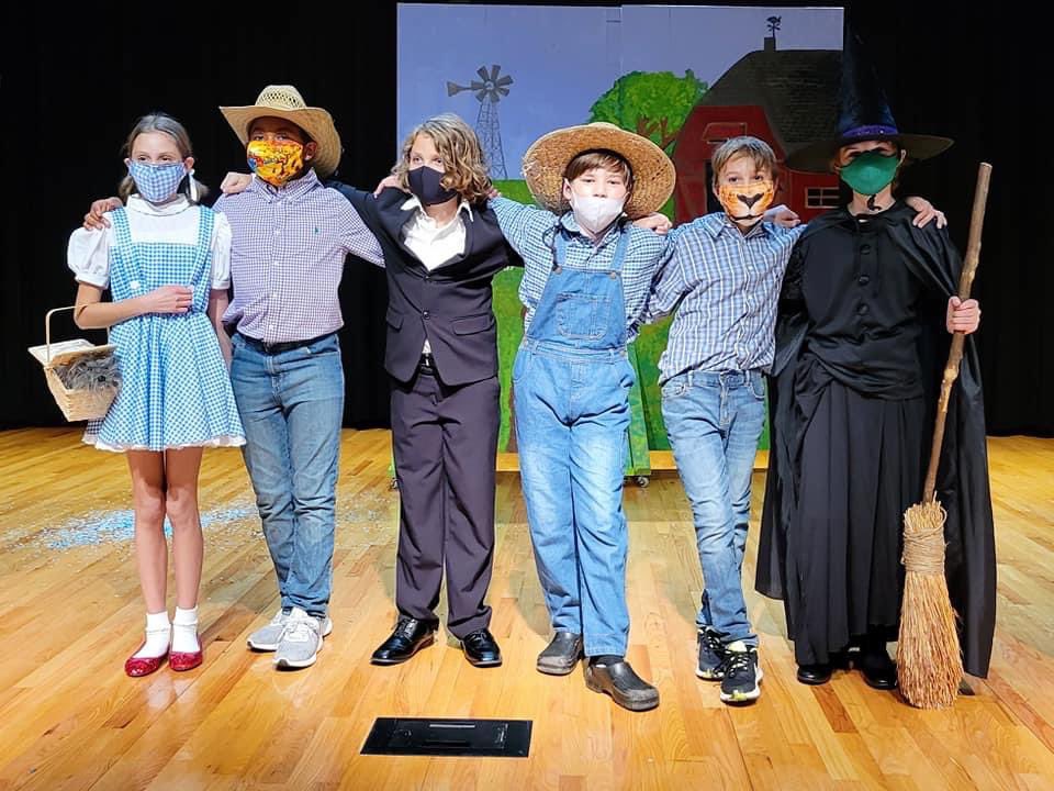 Eighteen months after their original show was postponed, these amazing kids performed The Wizard of Oz at JKES last night!  What a talented group of kids!  They were all phenomenal!Thank you <a href="/JKESDrama/">JKES Drama</a> !!!  @JKESWPS @dmiswps <a href="/tweetwps/">TweetWPS</a> @jvanheukelum 🎭🎉