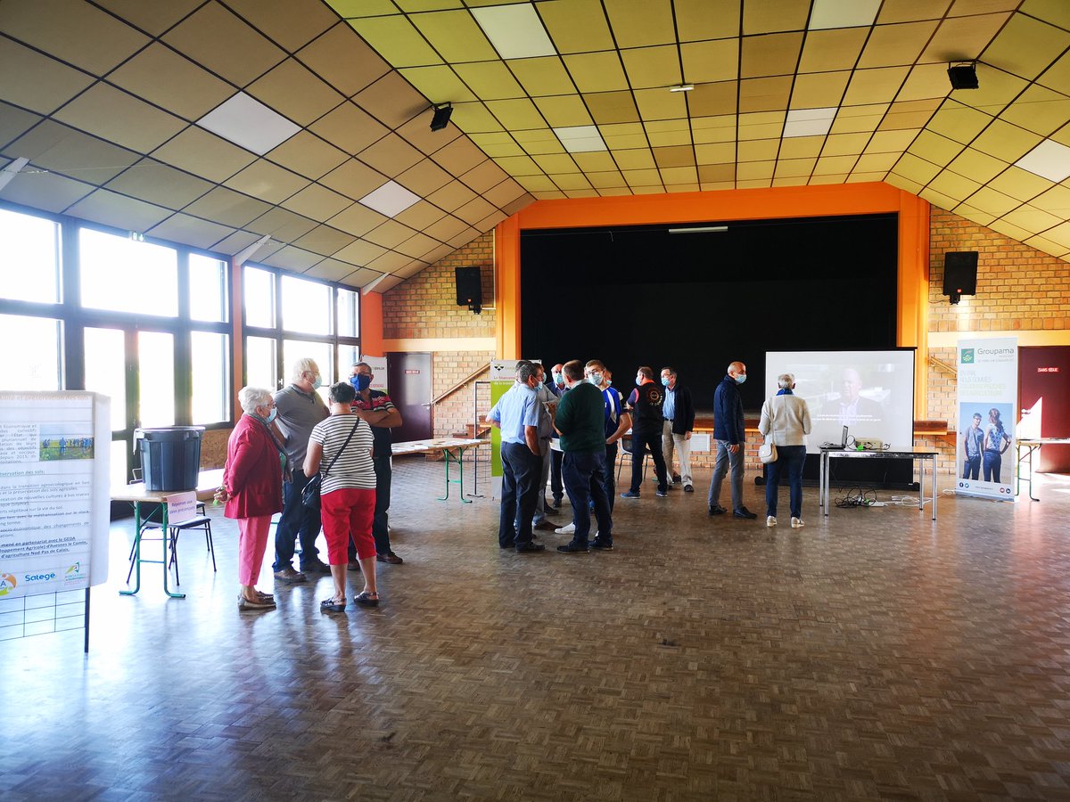 APlataux's tweet photo. Aujourd'hui à Mondicourt se tenait une réunion d'information sur le projet méthanisation Artois Uniterr.. 60 personnes sont venues s'informer.. #groupamaassureurdetouslesprojets https://t.co/WYjXC9WbXW