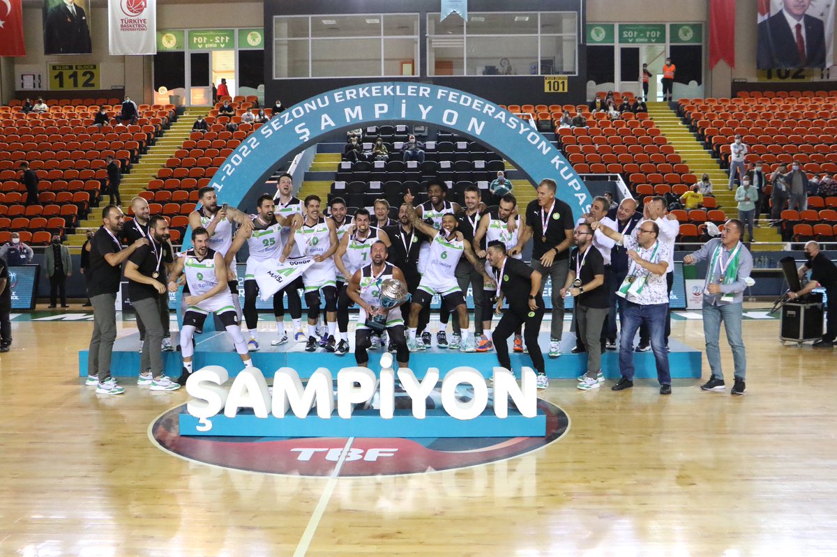 glintmanisa's tweet photo. 🎉 ŞAMPİYOOOONNNN!!! 🏆 https://t.co/qbirRJdaRj