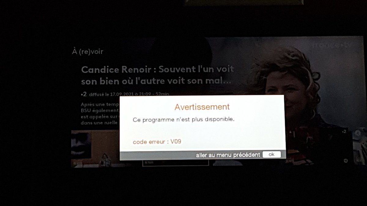AnneSmartGrid's tweet photo. D'abord tu te tapes bien TOUTES leur #pubs et après ça... mais les pubs pas de problème ! @Francetele https://t.co/PbRDvyYHNS