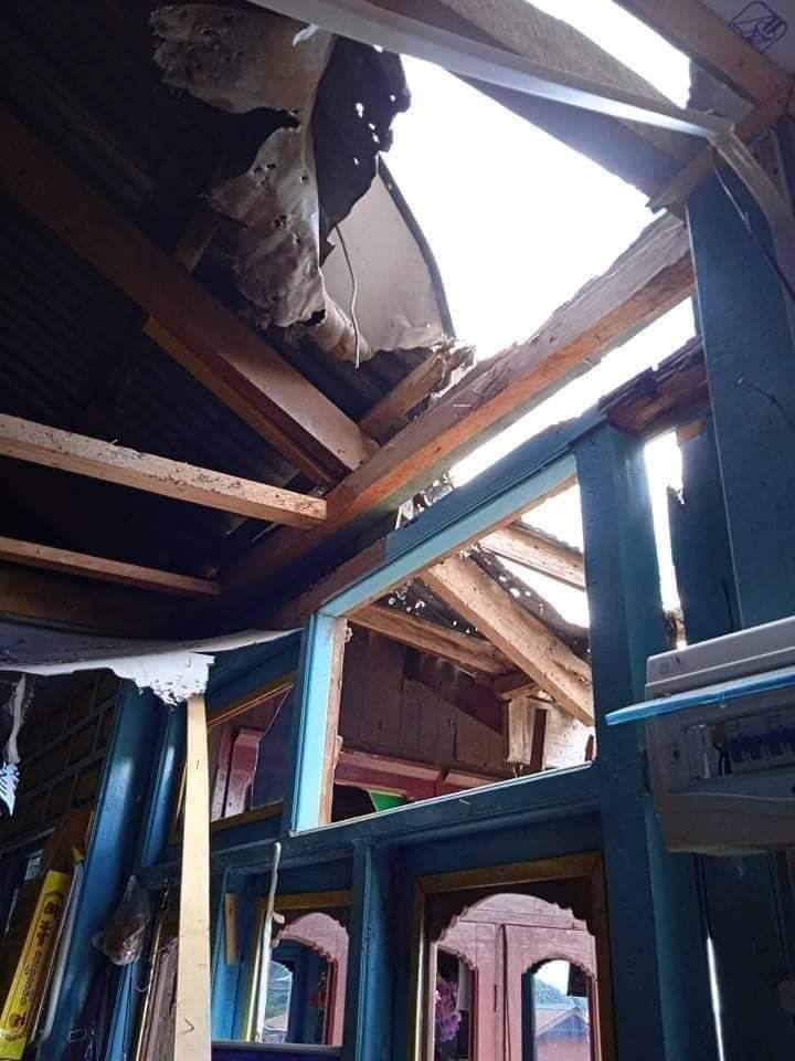 Due to SAC’s artillery shells during clashes with EAO in PanYarKhet village, near MineLone city, a monastery was destroyed &amp; villagers had to flee in panic. #Total_StopSponsoringSAC #Sep25Coup #WhatsHappeningInMyanmar