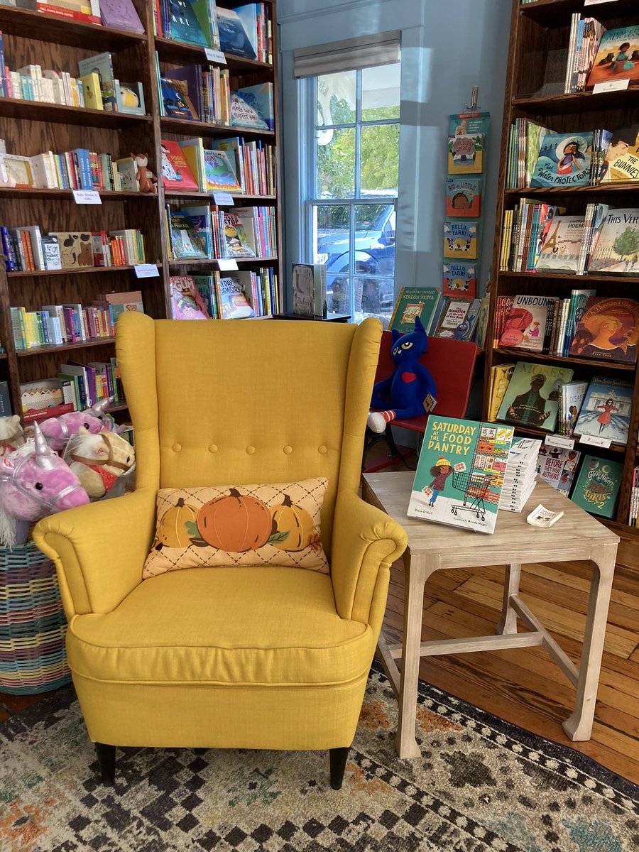 It’s almost time for @BrizidaMagro’s event!!!! 
#amreading #amwriting #picturebooks #amreadingcommunity #amwritingcommunity #kidlit #authorevents #twjbooks