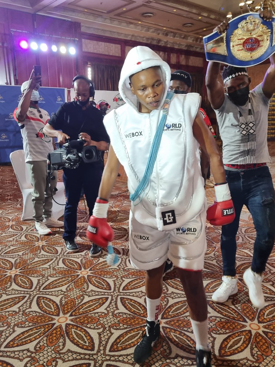 TlbPromotions's tweet image. After 2 years of no action;she won by points at the Night of the Amazon at Meropa Casino #TLB BOXING PROMOTIONS #COSATU #Meropa Sun. Great afternoon it was for our women in 🥊🥊
