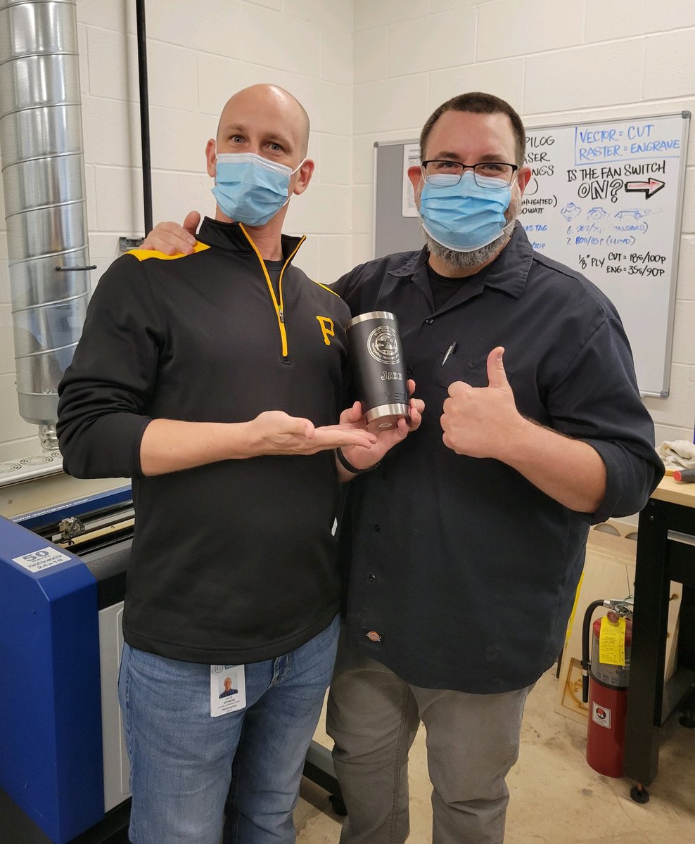 DigitalLearners's tweet photo. The GISD Digital Learning Coaches had a great learning experience in the @GeorgetownHS @GHS_EIC yesterday! Thank you, Mr. Thomas, for teaching us how to use the laser engraver! @GISDDigiLearn @GeorgetownISD https://t.co/B8ppZ9Rbwo