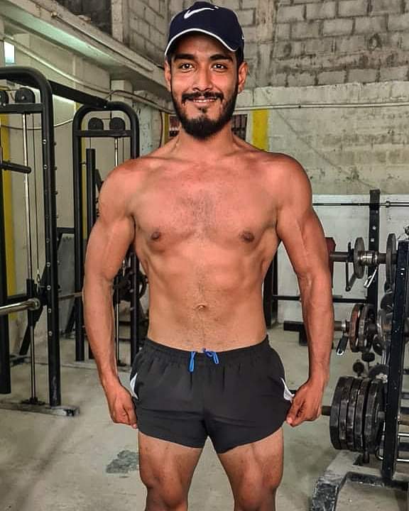 huastechacal's tweet photo. Que rico niño con cara de señor, k más tendrá de señor?🤤🥵🍆 rol en pack https://t.co/u8CrenjDwo
