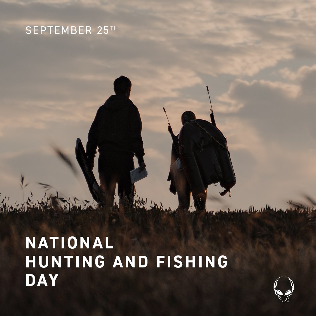 AlienGHolsters's tweet photo. We hope you're having a great time outside this weekend celebrating!
#NationalHuntingDay #NationalFishingDay #OutdoorLifestyle #TacticalGear #Tactical #Outdoors #AlienGearHolster #RapidForce #EDC #2A #EveryDayCarry #Guns #GunsDaily #Hunting #Fishing #USA #MadeInAmerica #Premium https://t.co/UxIrxfsMRk