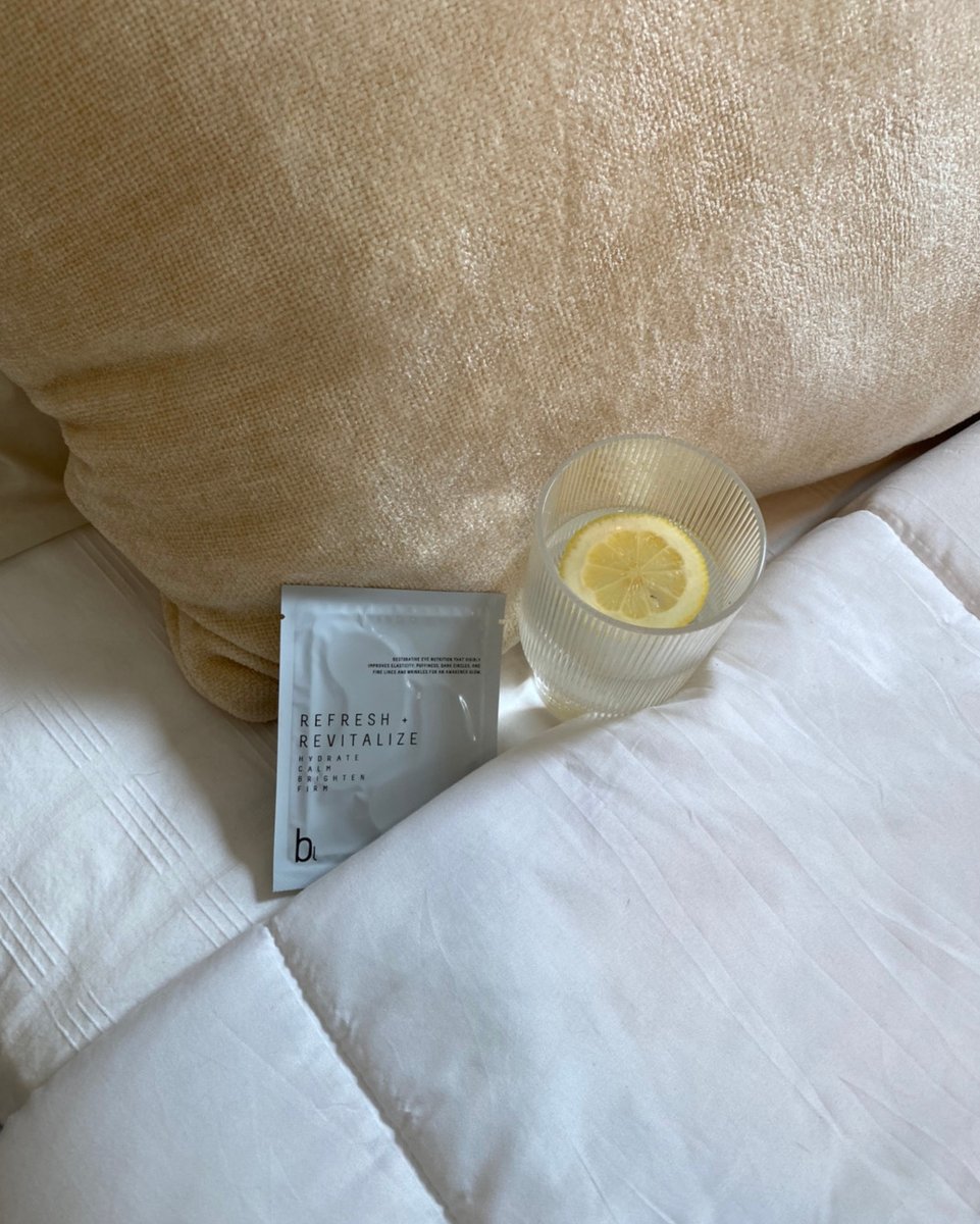 BEAUTOLOGYLAB's tweet image. Get into bed with us. 💫  #BeautologyLab