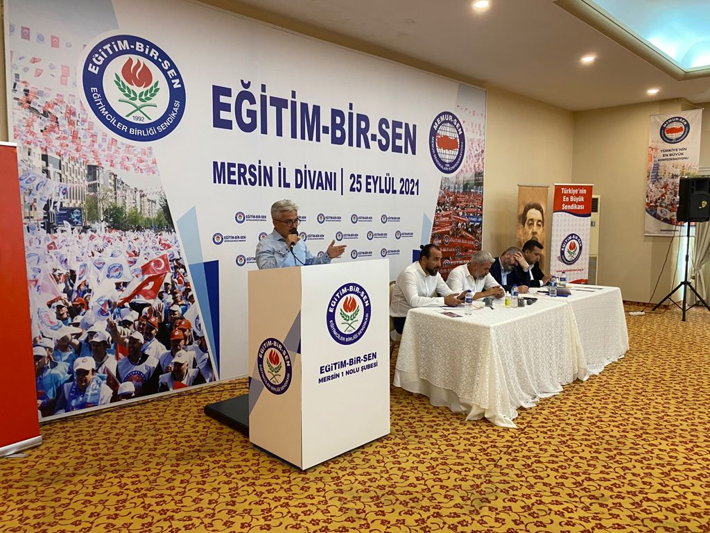 erddlk33's tweet photo. Genel Başkan Yardımcılarımız Atilla Olçum ve Hasan Yalçın Yayla'nın da katılım sağladığı Eğitim-Bir-Sen Mersin İl Divanı'nda gündemdeki konularla ilgili sahanın taleplerini ilettik.  Toplantımızın hayırlara vesile olmasını temenni ediyorum. https://t.co/x5HEXzSfNM