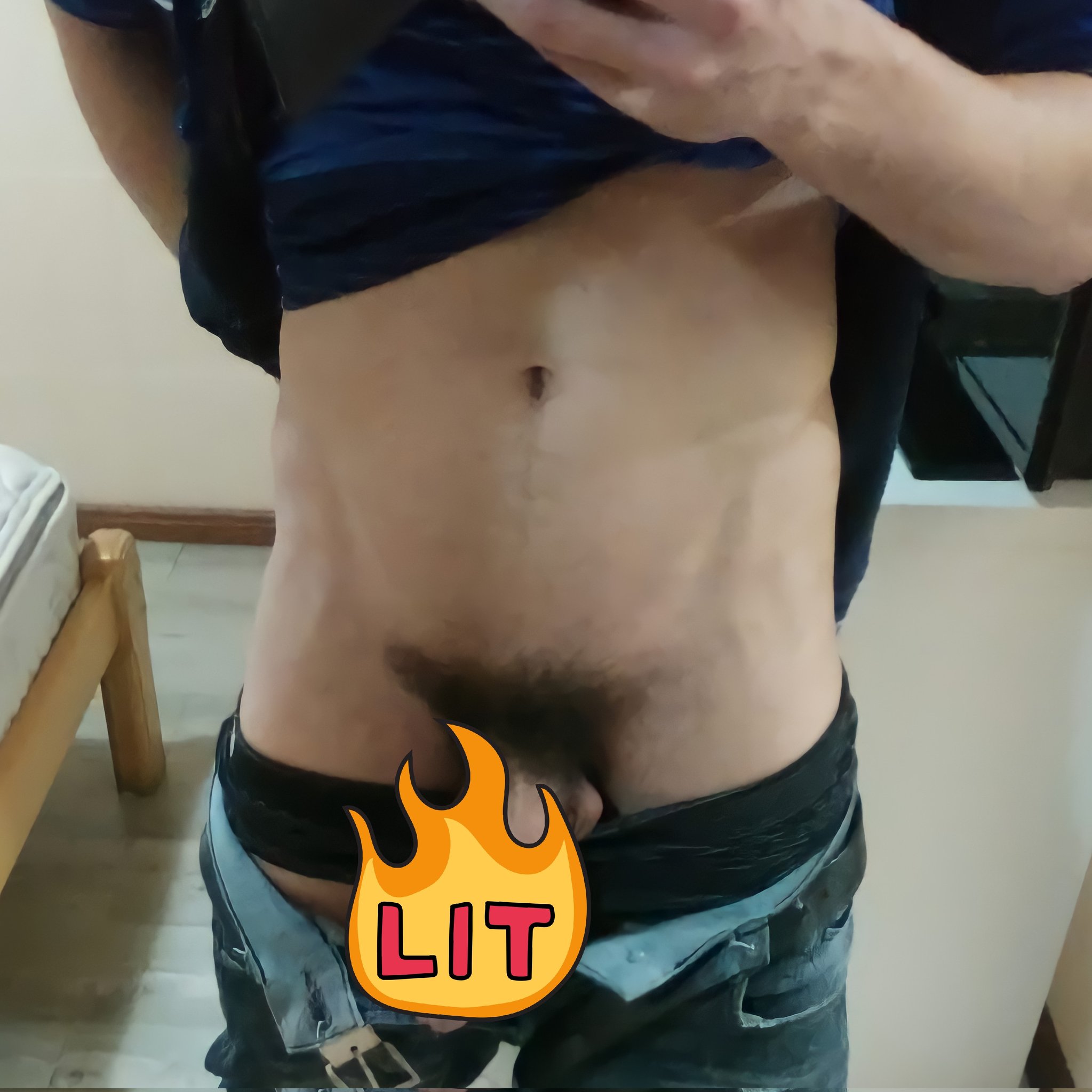 ? #gay https://t.co/Hu7FjvrRyK