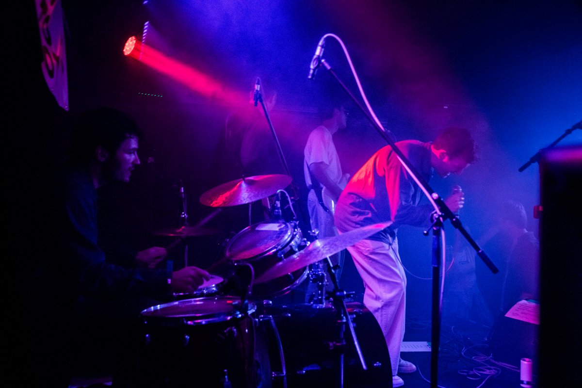 d2dbristol's tweet photo. Great stuff over at @exchangebristol earlier with gorgeous sets from Ellysse Mason and Junodream #d2dfest #junodream #ellyssemason #exchange #bristol https://t.co/gbVIuY3tMp