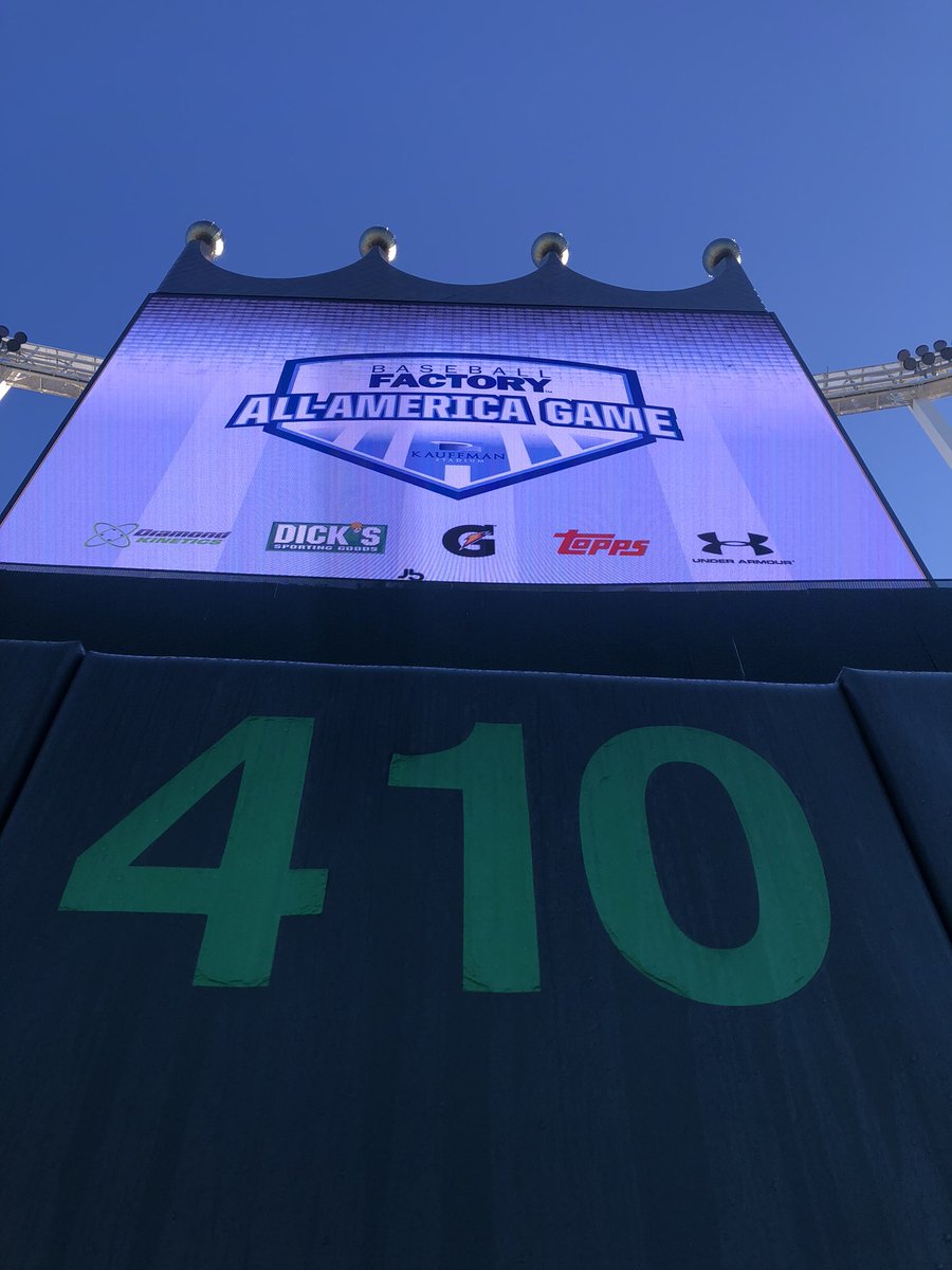 RndllHdg's tweet photo. Mark Daniels Coach at Baseball Factory All-America Baseball game in Kansas City at Kauffman Stadium https://t.co/Onrq1blf5T