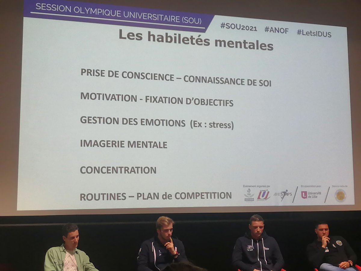 efimera_gloria's tweet image. Lors du 3ème jour de la #SOU2021 des échanges enrichissants sur la préparation physique et mental favorisant une bonne santé et une mellieure performance sportive ont eu lieu avec des athlètes et spécialistes. Des étudiants, professionnels et sessionaires se retrouvent à #Lilliad