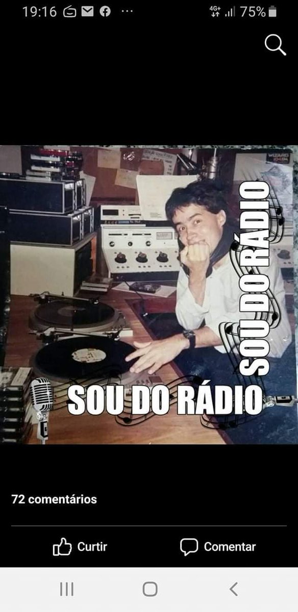 Mcabralcbab's tweet photo. Hoje é o dia do Rádio! Parabéns aos amigos e guerreiros, que encantam essa "latinha" que tanto amamos!
(Rádio Cidade FM / RJ. 1900 e bolinha...) https://t.co/KtylxU5F75