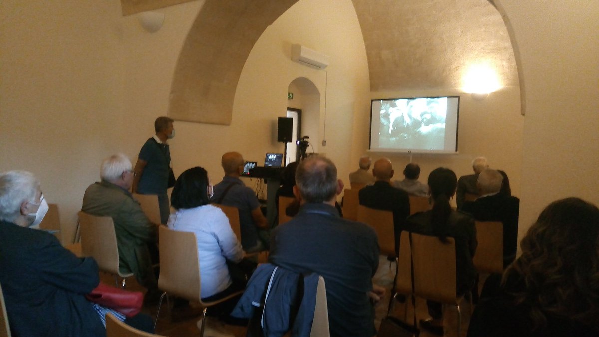 BasilicataFutur's tweet photo. #centannidopo iniziativa sul #centenarioPCI guarda la diretta  👉📲  https://t.co/lGfOOVtMD6 https://t.co/biiu8FBGpx