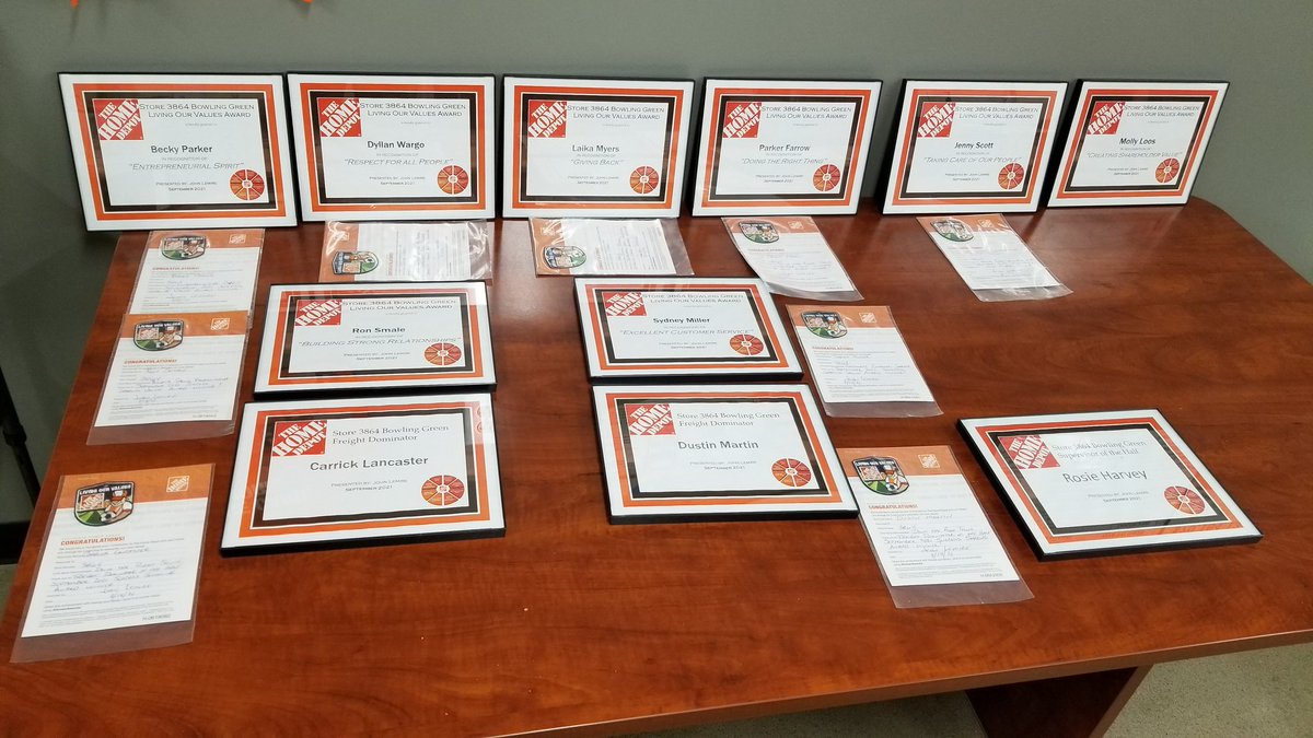 Chris Nagel tweet media