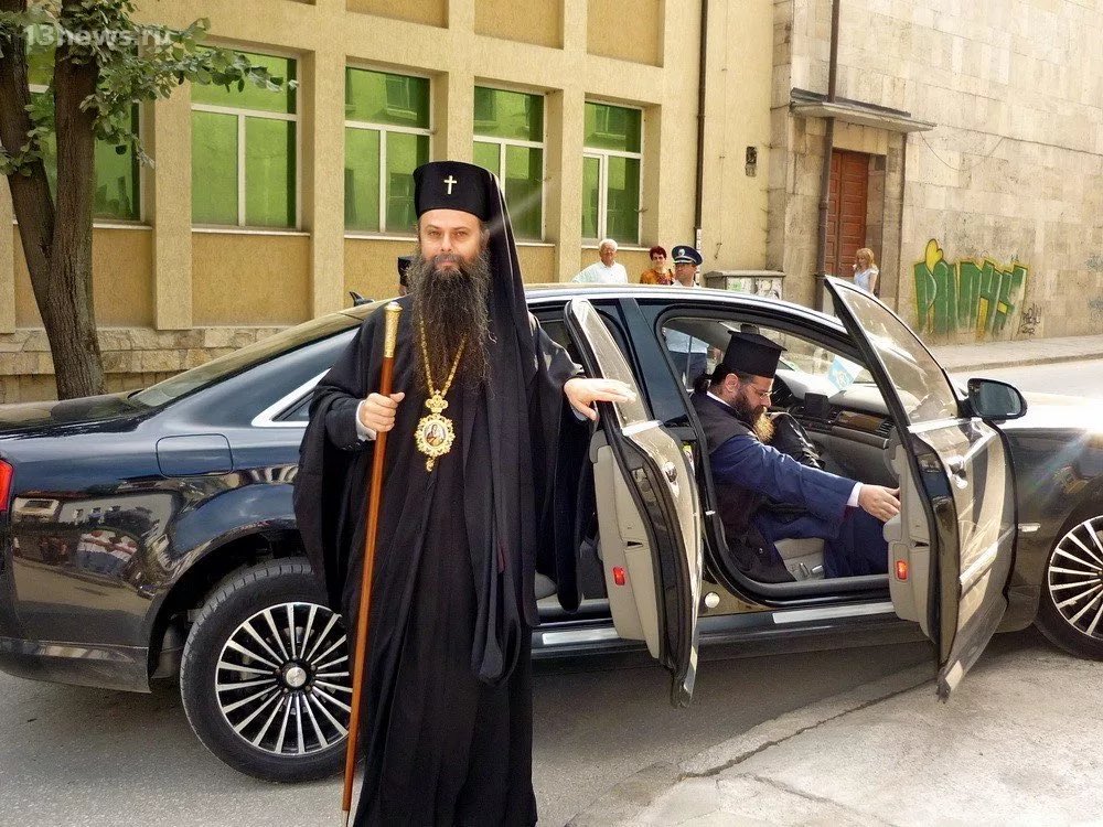zaur_aliyarov's tweet photo. Митрополит Иларион назвал нездоровым ажиотаж вокруг доходов священнослужителей. https://t.co/fmCPtFd4r9
