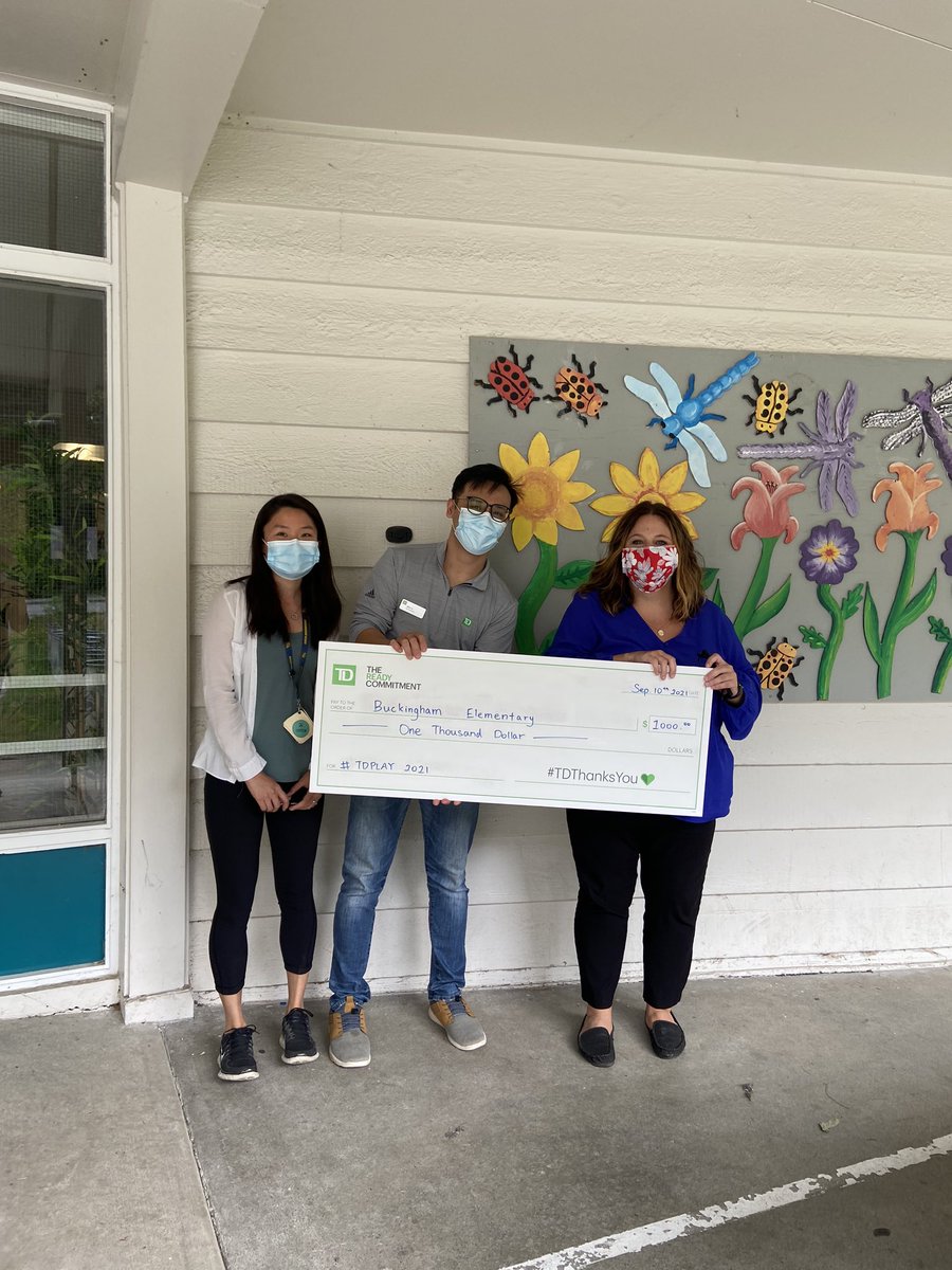 Supporting local community by donating $1000 to local elementary school. Happy we can be a part of this!! Thank you Alex for reaching out to Buckingham Elementary! @Alexlumingxuan @seanmccloy #TDPLAY #TDREADYCOMMITMENT