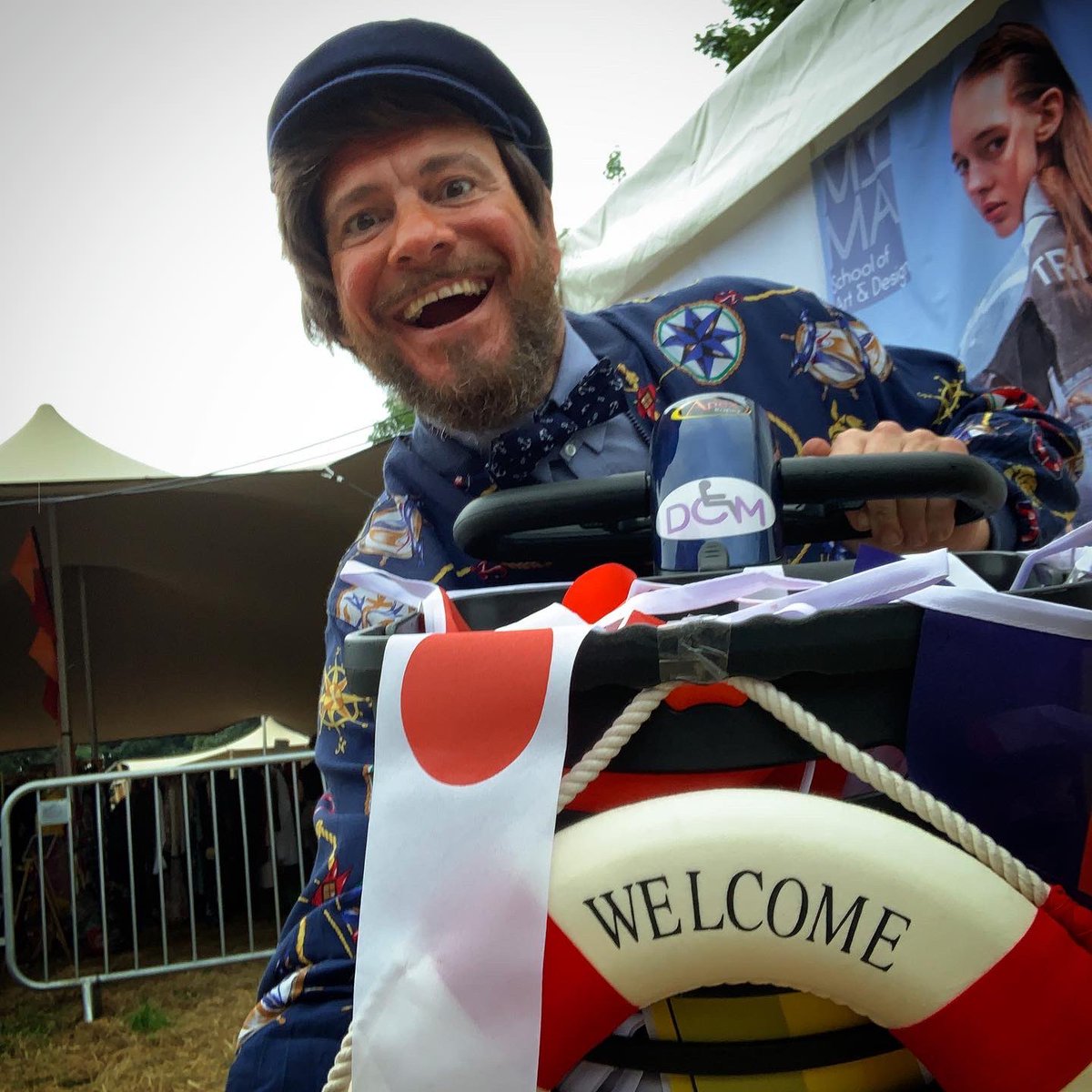 BingoCyril's tweet photo. I’ve had a right busy day at @ThriftFest today as I MC’d the yellow zone! This years theme is water and I think me outfit really teamed wi theme! See ya tomorrow! https://t.co/t4MZUD9642