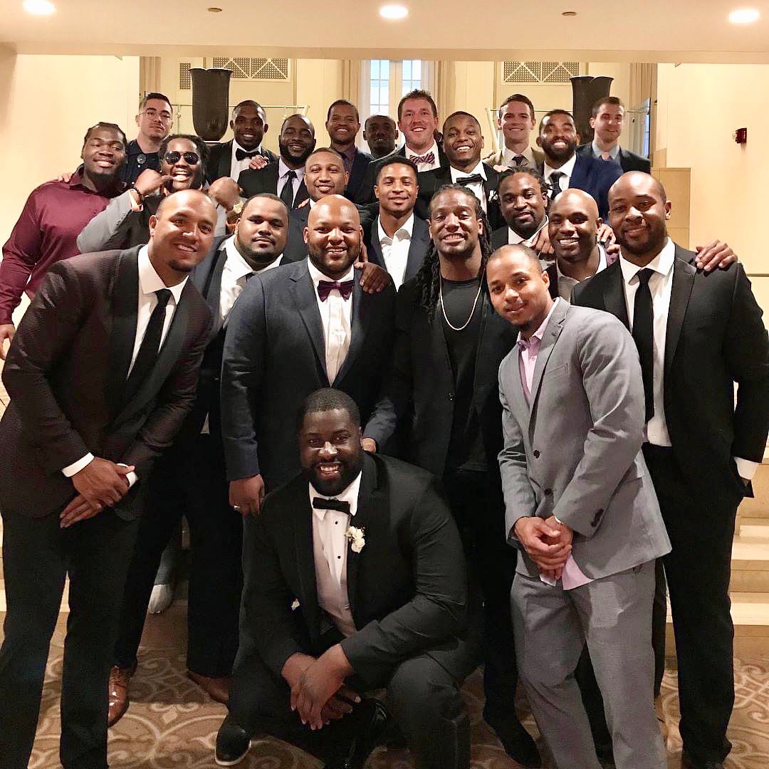 iambillie_jean's tweet photo. The only one missing in this photo is the groom, @BCSmith58. WE ARE ND!  #FightingIrish #NotreDame 
@dfleming58 @KLM_89 @ArmandoAllenJr @IWilliams95 @SergioBrown38 @K_Neal56 @sjfiler46 @ty_atkins @J_Slaughter30 @toryan49 @d310n_w @RobertHughesND https://t.co/BnKr4nHFWk