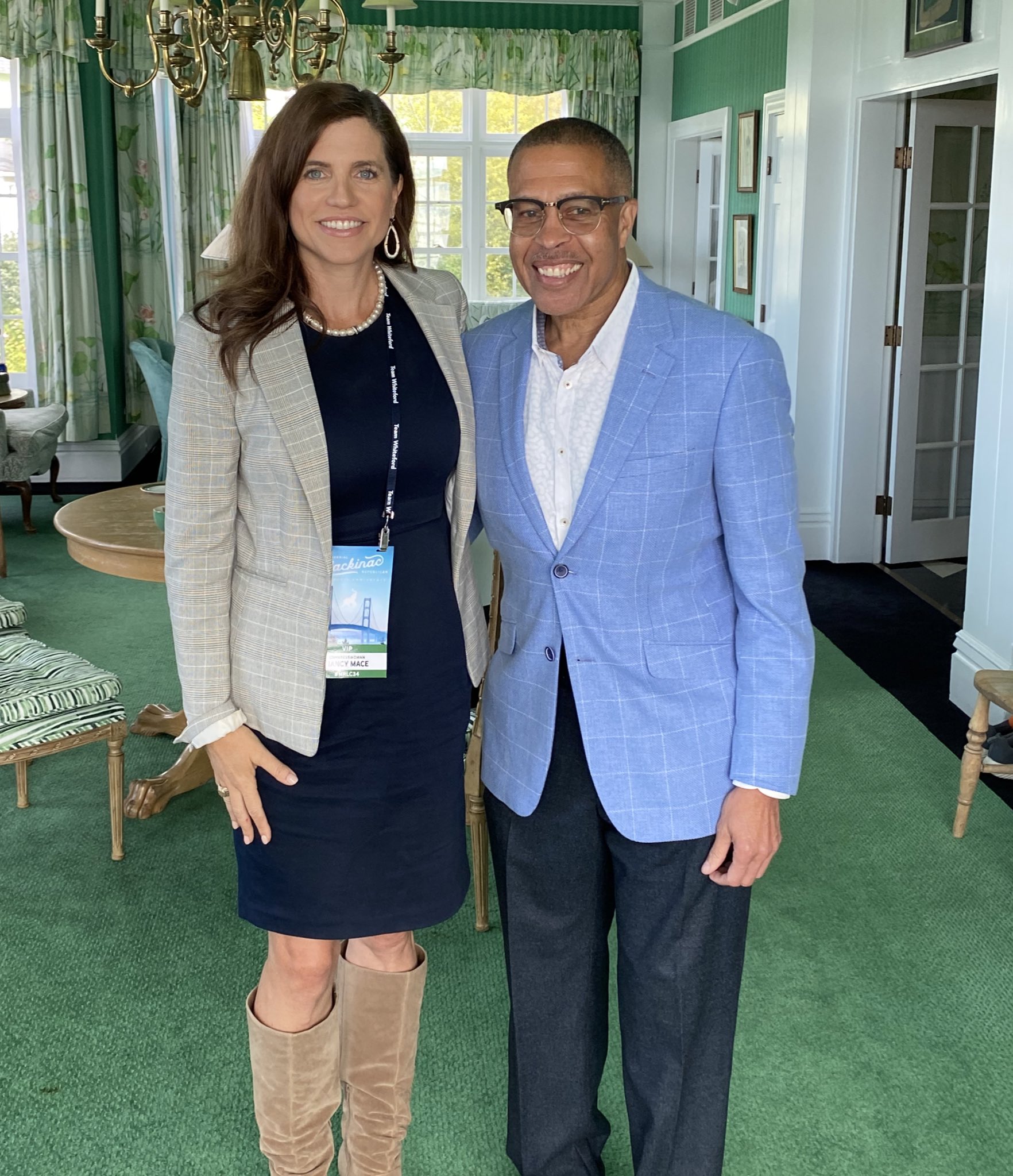 Nancy Mace on Twitter "Honored to meet former the Chief of Police for