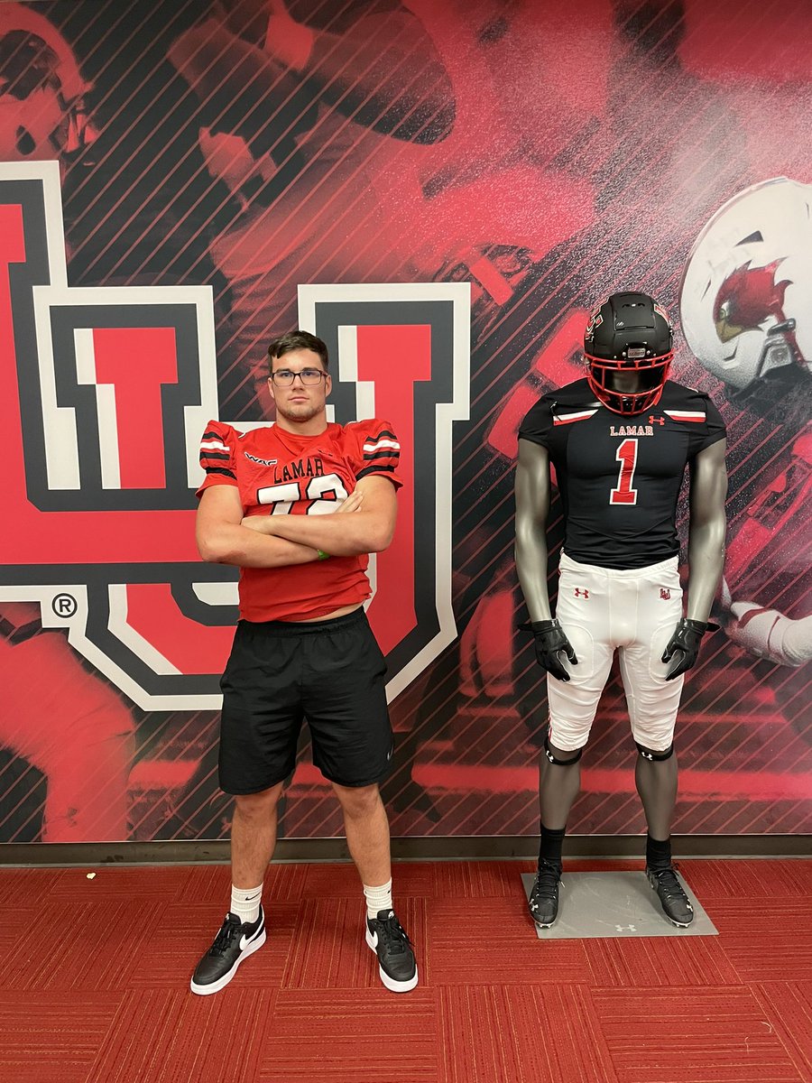 Jacob_Hall2968's tweet photo. Had a great game day visit at Lamar University today! Thanks for having me out! @ScottThiessen15 @CoachPCovington https://t.co/cT4o6Ej79F