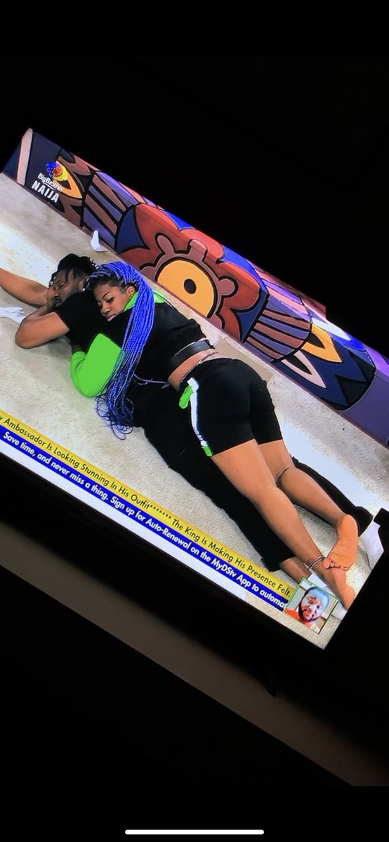 wendysmith2468's tweet photo. Cute beautiful Nonsense see their skin tone... #BBNaija #BBNaija6 i wee ship if i perish I perish Ahn Ahn seee cuteness nonsenseness no forcing it’s just flowing naturally.. from friendship to Bestieship 🔥🔥 #CrossGel #ElRoss business partners in the mud.. https://t.co/jcXHst2iSn