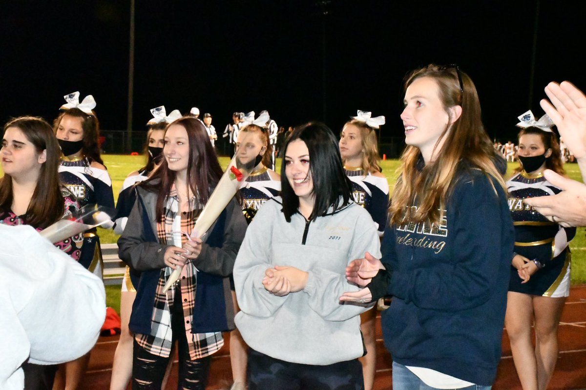 CheerWayne's tweet photo. 2021 Alumni night 💙🦅💛  #waynecheer #alumni https://t.co/FmPncRTMVH